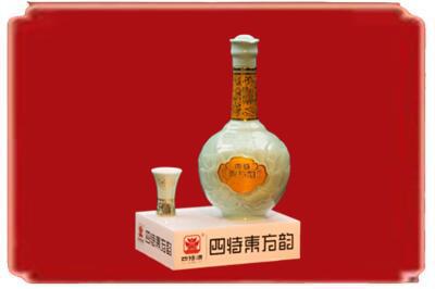 日喀则烟酒回收四特酒.jpg